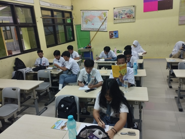 Kegiatan Literasi Pagi